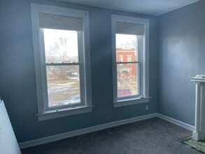 Building Photo - 4440 Gibson Ave