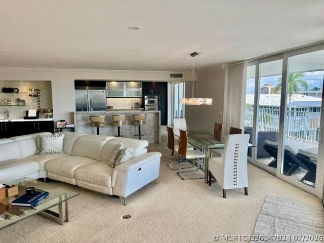 Building Photo - 3100 NE 47th Ct