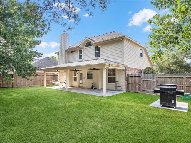 Foto del edificio - 9707 Green Valley Ln