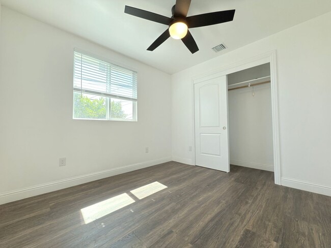 Foto del edificio - Brand-New 2-Bedroom ADU in Arleta – Be the...
