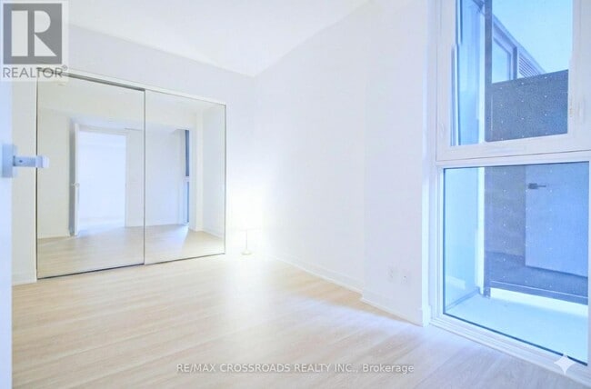 Building Photo - 30 Tretti Wy