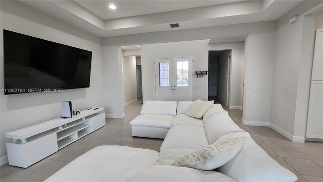 Foto del edificio - 4625 Citrus Blossom Ct