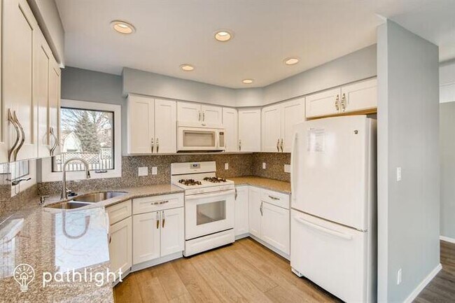 Building Photo - 2505 Kennelly Court, Burnsville, MN, 55337