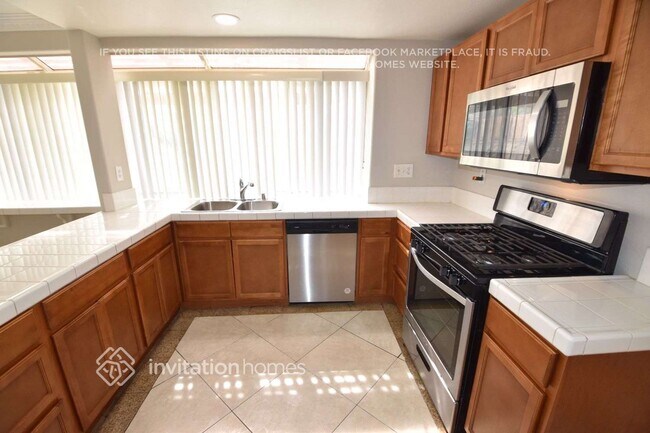 Foto del edificio - 27451 Echo Canyon Ct