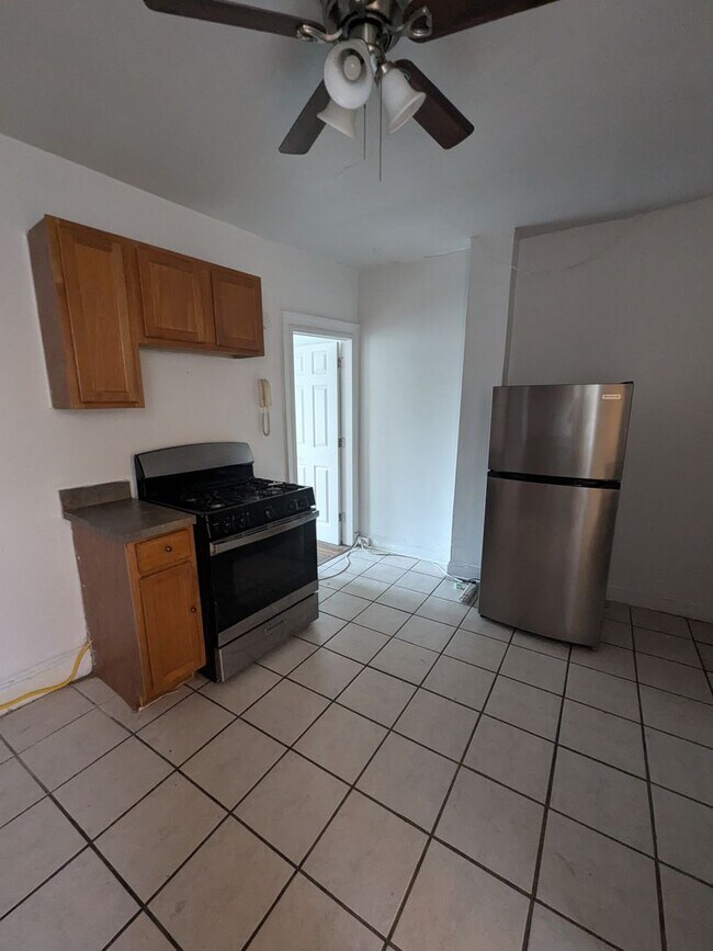 Foto del edificio - 339 Christian St