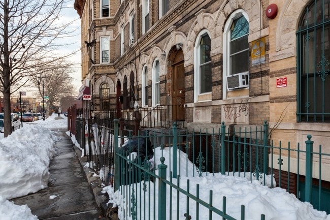 Building Photo - 63 Stuyvesant Ave