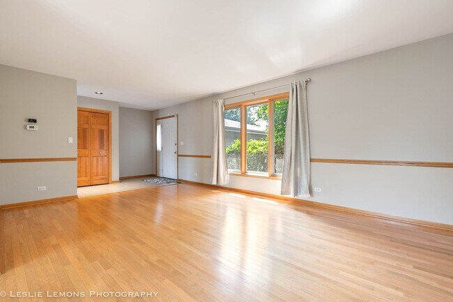 Foto del edificio - 1170 Stanford Ave