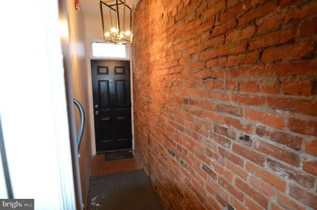 Foto del edificio - 428 Dickinson St