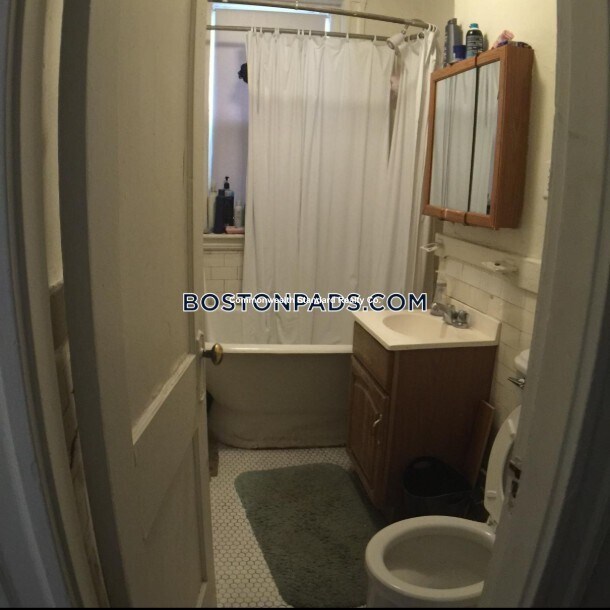 Primary Photo - 1175 Boylston St