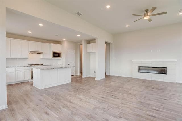 Building Photo - 6245 White Creek Drive