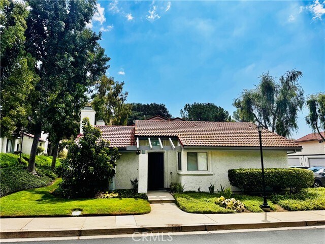 Foto principal - 950 Quarterhorse Ln