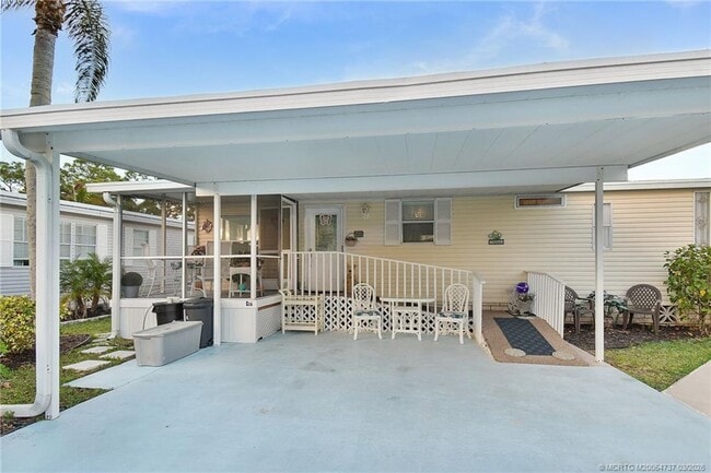 Foto del edificio - 7073 SE Birchwood Ln