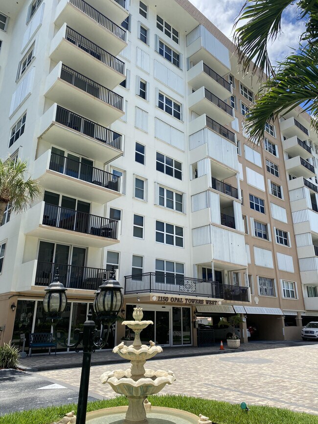 Building Photo - 1150  Hillsboro Mile  508 Hillsboro Beach ...