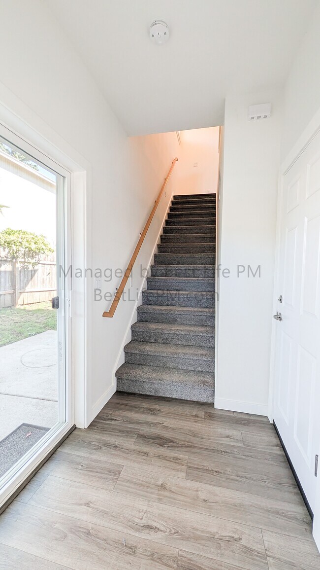 Foto del edificio - 21812 SE Ankeny St