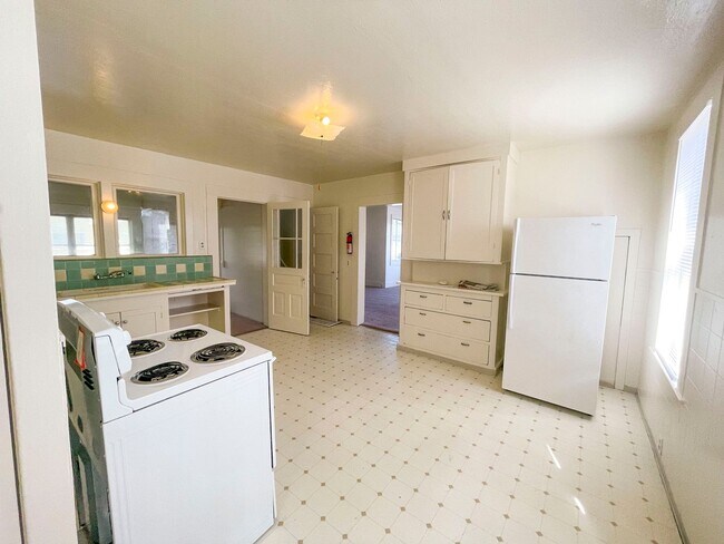 Foto del edificio - Pet-friendly Craftsman Home!