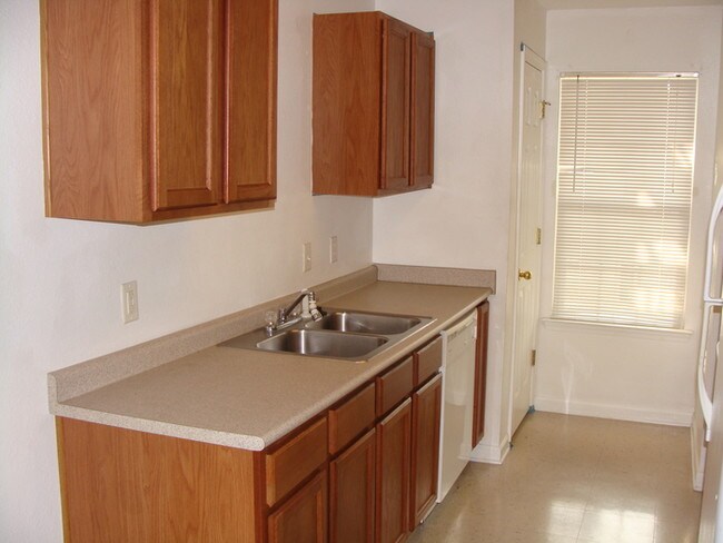 Building Photo - 5520 GA-21