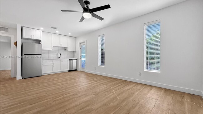 Building Photo - 7995 SW 140th Terrace