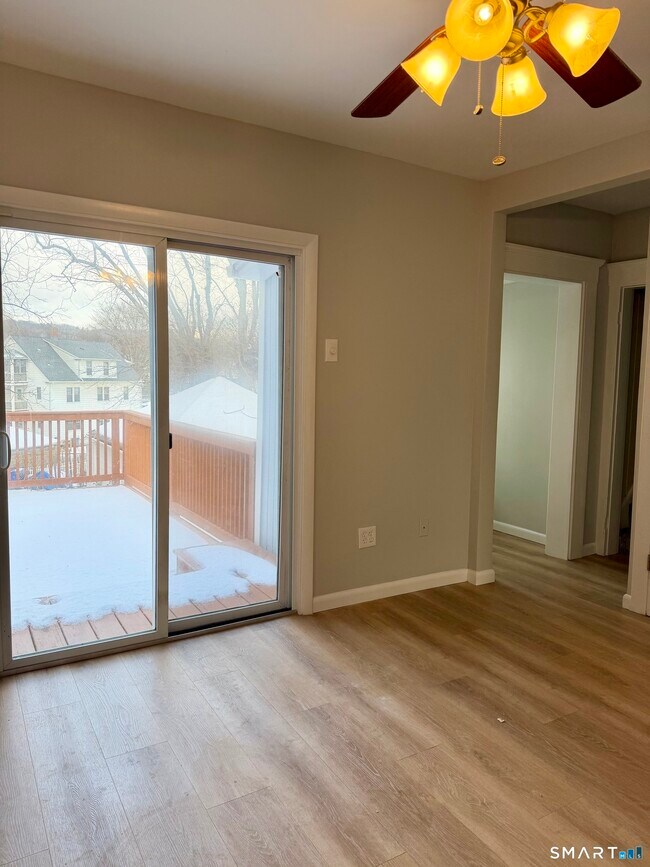 Foto del edificio - 40 Bassett St