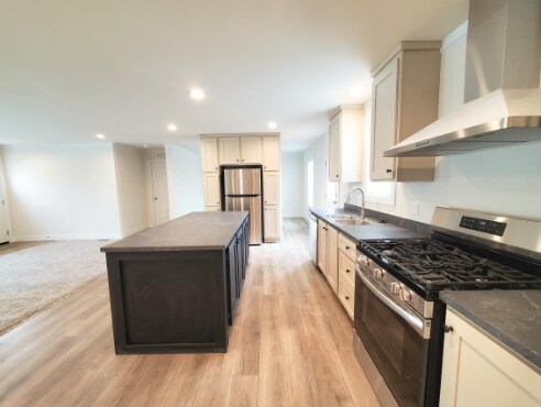 Foto del edificio - 8026 Harbour Dr