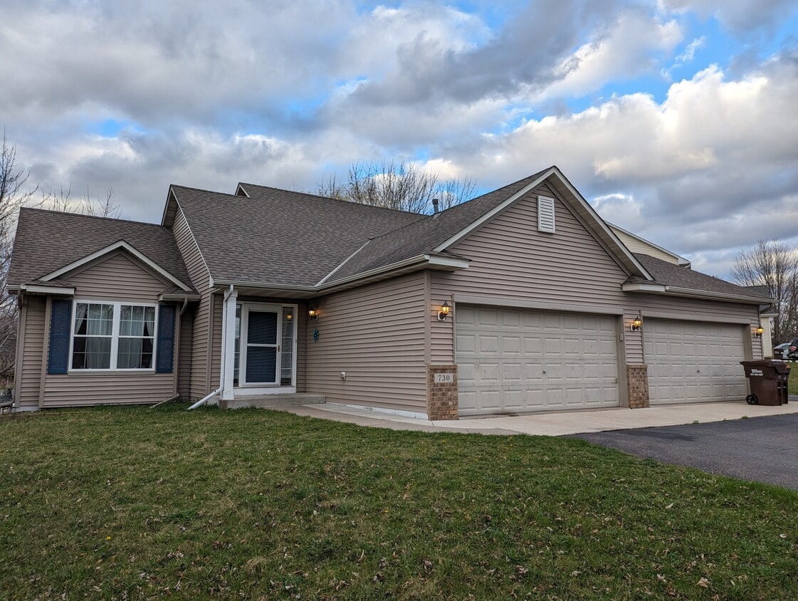 730 Williams Dr, Hastings, MN 55033 House Rental in Hastings, MN