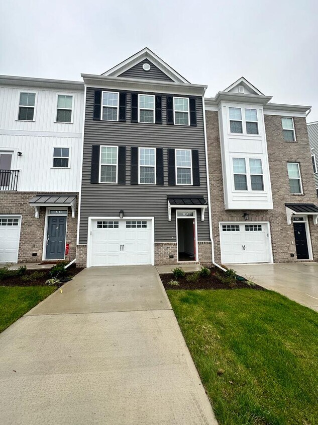 Primary Photo - 7117 Leire Ln