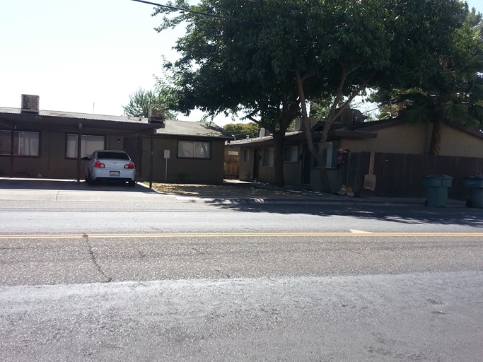 Primary Photo - 509-515 E Cypress Ave