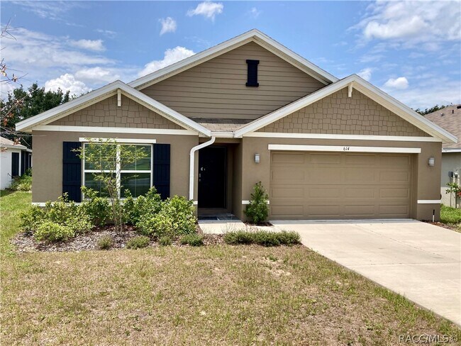 Foto del edificio - 614 W Fairways View Dr