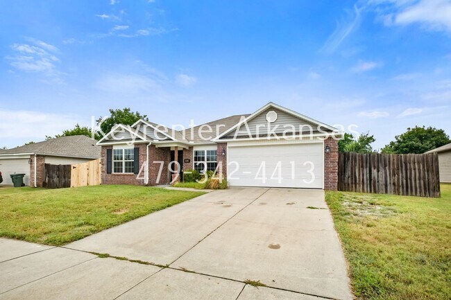 Foto del edificio - Gorgeous 4 bedroom home!