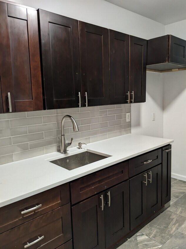 169 Neptune Ave, Jersey City, NJ 07305 Condo for Rent in Jersey City