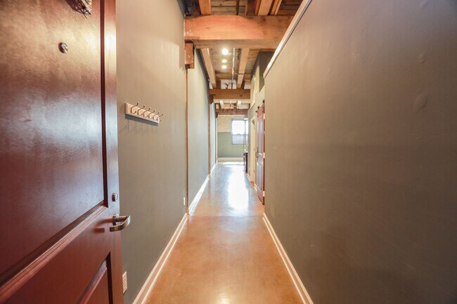 Foto del edificio - Live in Style at Old Manchester Lofts!