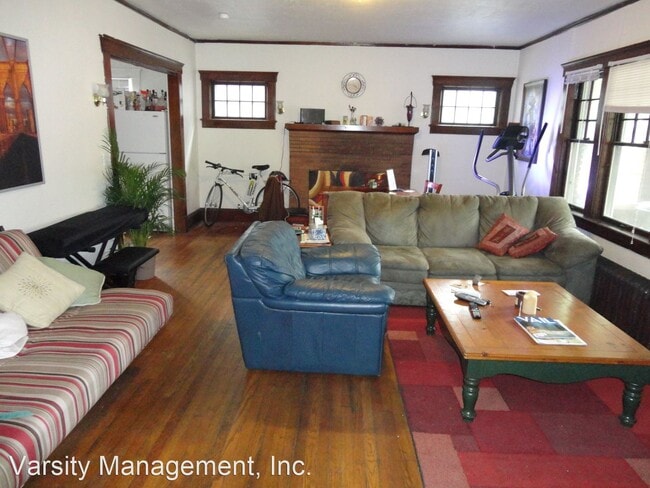 Building Photo - 6 br, 2 bath House - 504 Catherine Street