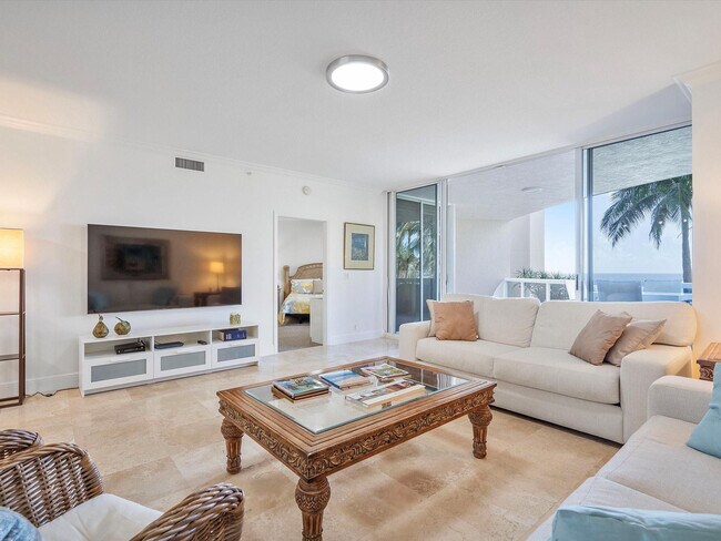 Foto del edificio - 3200 N Ocean Blvd