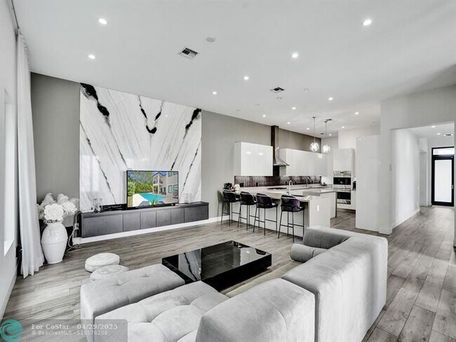 Foto del edificio - 5742 Brookfield Cir
