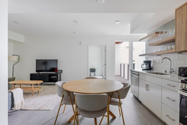 Foto del edificio - 2150 Kittredge St
