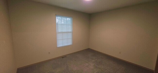 Foto del edificio - Close to Missouri State University! 3 Bedroom 2 Bathroom for $1295