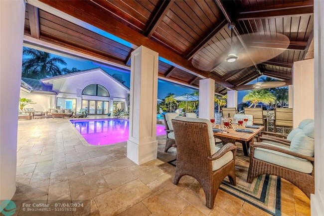 Building Photo - 2521 Del Lago Dr