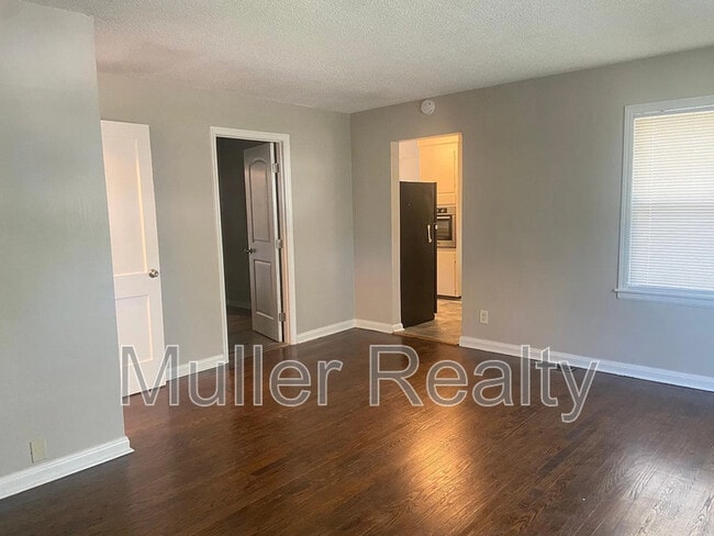 Building Photo - 3010 Boright Dr