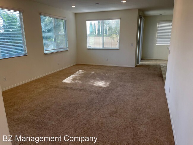 Foto del edificio - 3 br, 2.5 bath House - 14453 Figueroa Lane