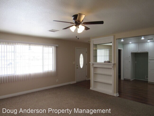 Building Photo - 3 br, 2 bath House - ***1109 WEST AVENUE J-9