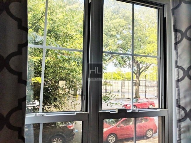 Foto del edificio - 1272 Prospect Pl