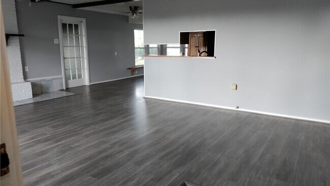 Building Photo - 4562 FM 2538