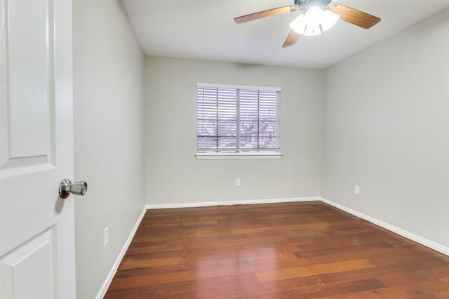 Foto del edificio - 1911 May St