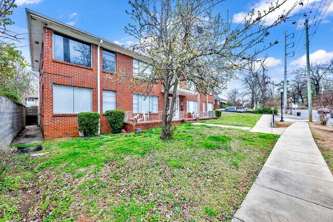Building Photo - 2531 Ensley Avenue - 2525