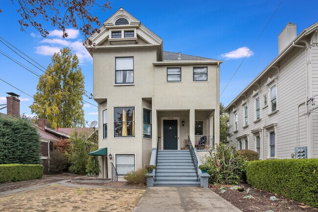 Building Photo - 1529 Union St