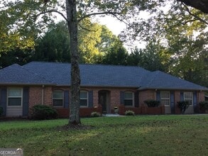 Building Photo - 101 Waterwood Bend