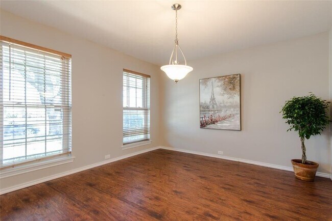 Building Photo - 3908 Grifbrick Dr