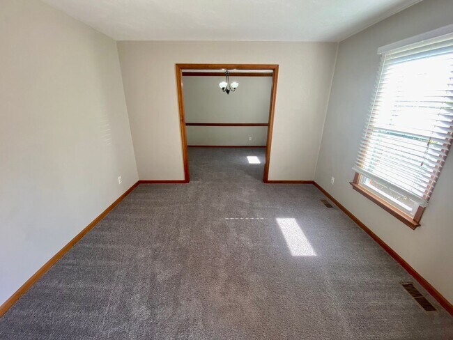 Building Photo - ETHERIDGE MEADOWS