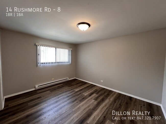 Foto del edificio - 14 Rushmore Rd