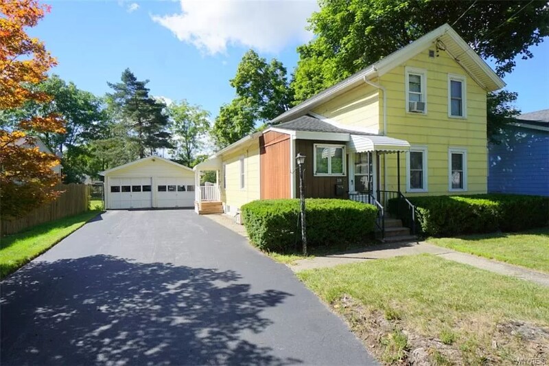 326 W Ontario St, Lockport, NY 14094 House Rental in Lockport, NY