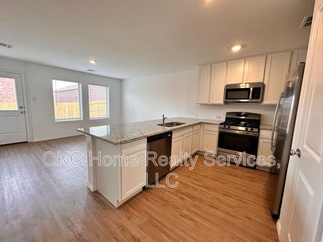 Building Photo - 3307 NW 148th St